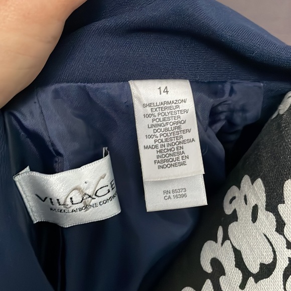 VILLAGER A LIZ CLAIBORNE COMPANY Navy Blue Short Sleeve Blazer Jacket Size 14 - Picture 7 of 7